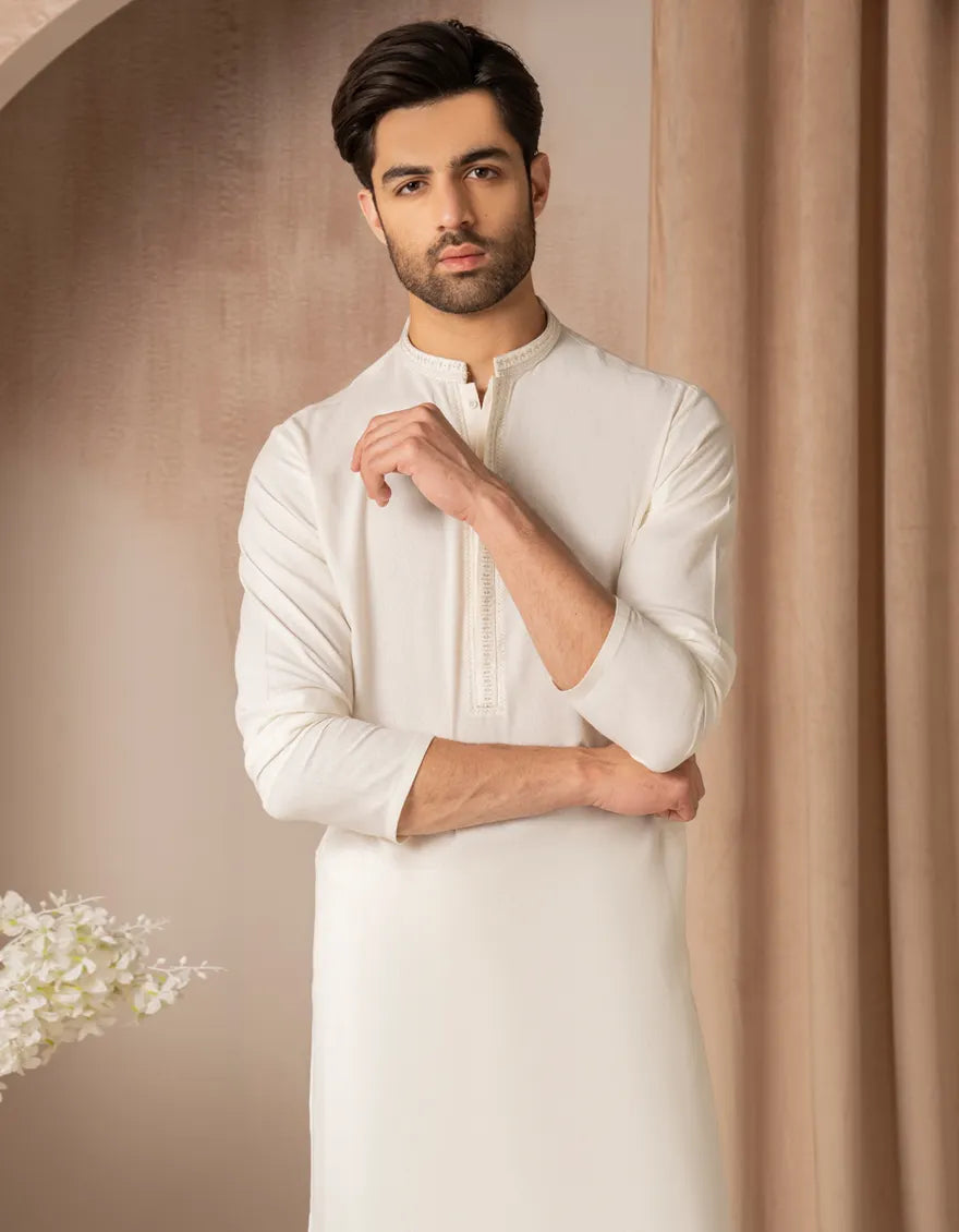 J. BY JUNAID JAMSHED MEN'S M-16